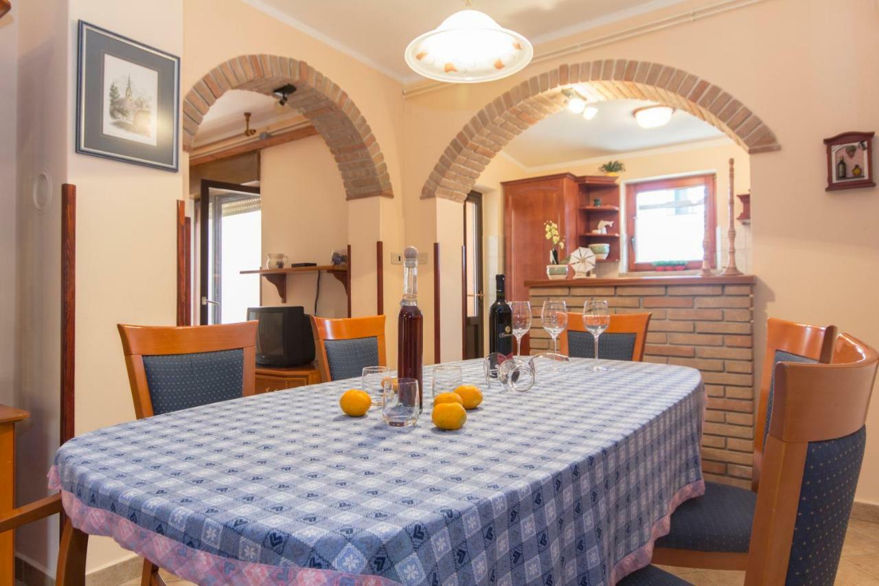 Guest House Ljubica Medulin Eksteriør bilde