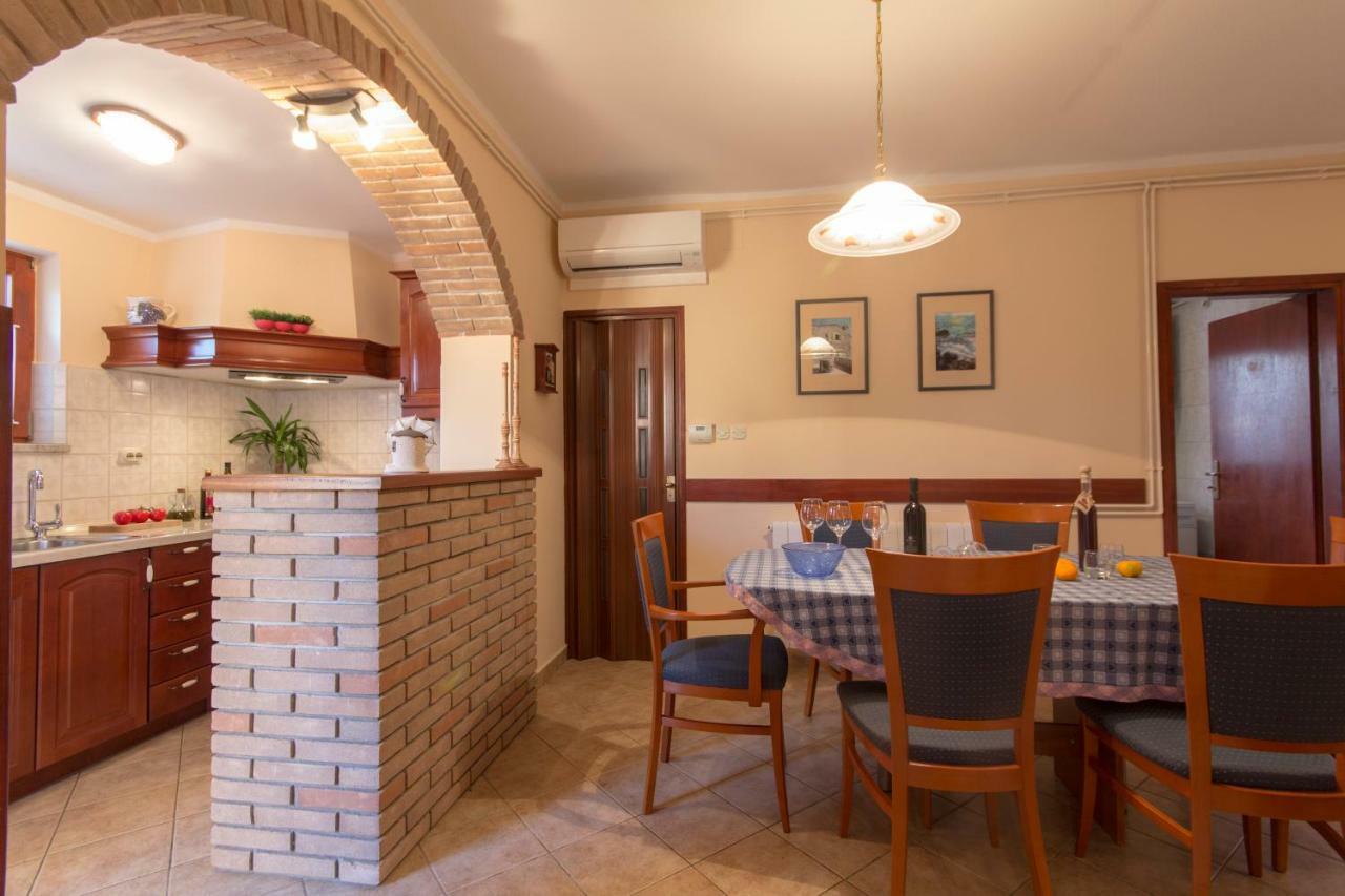 Guest House Ljubica Medulin Eksteriør bilde